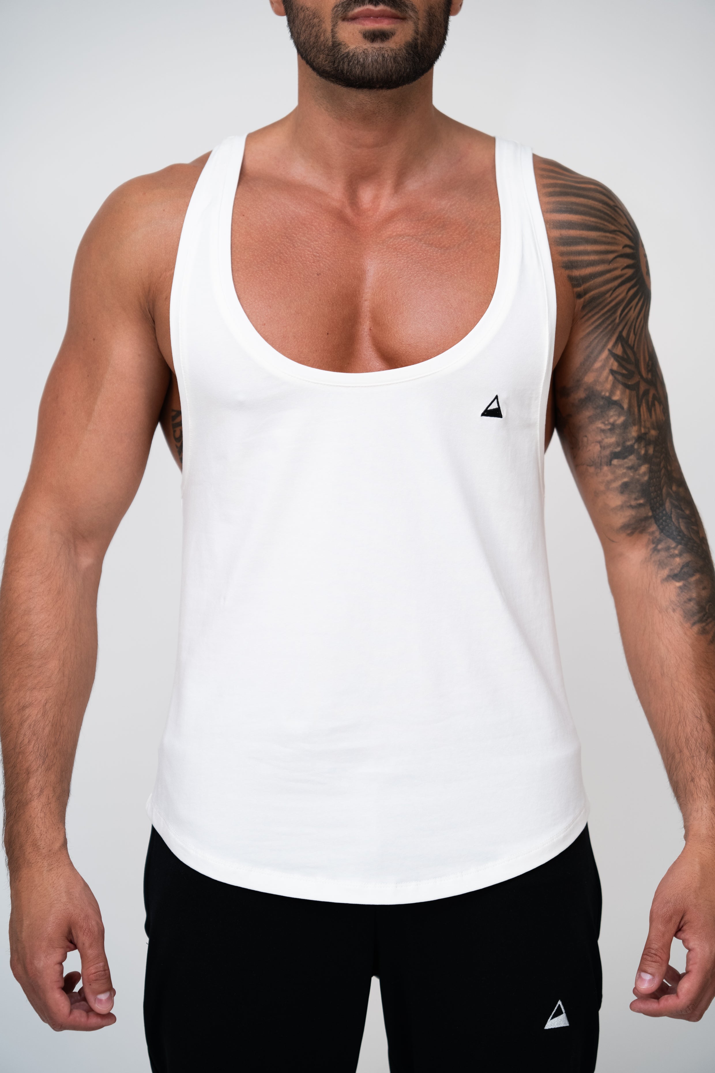 Noak® Essential | Best tanktop for all needs | Designed in Switzerland