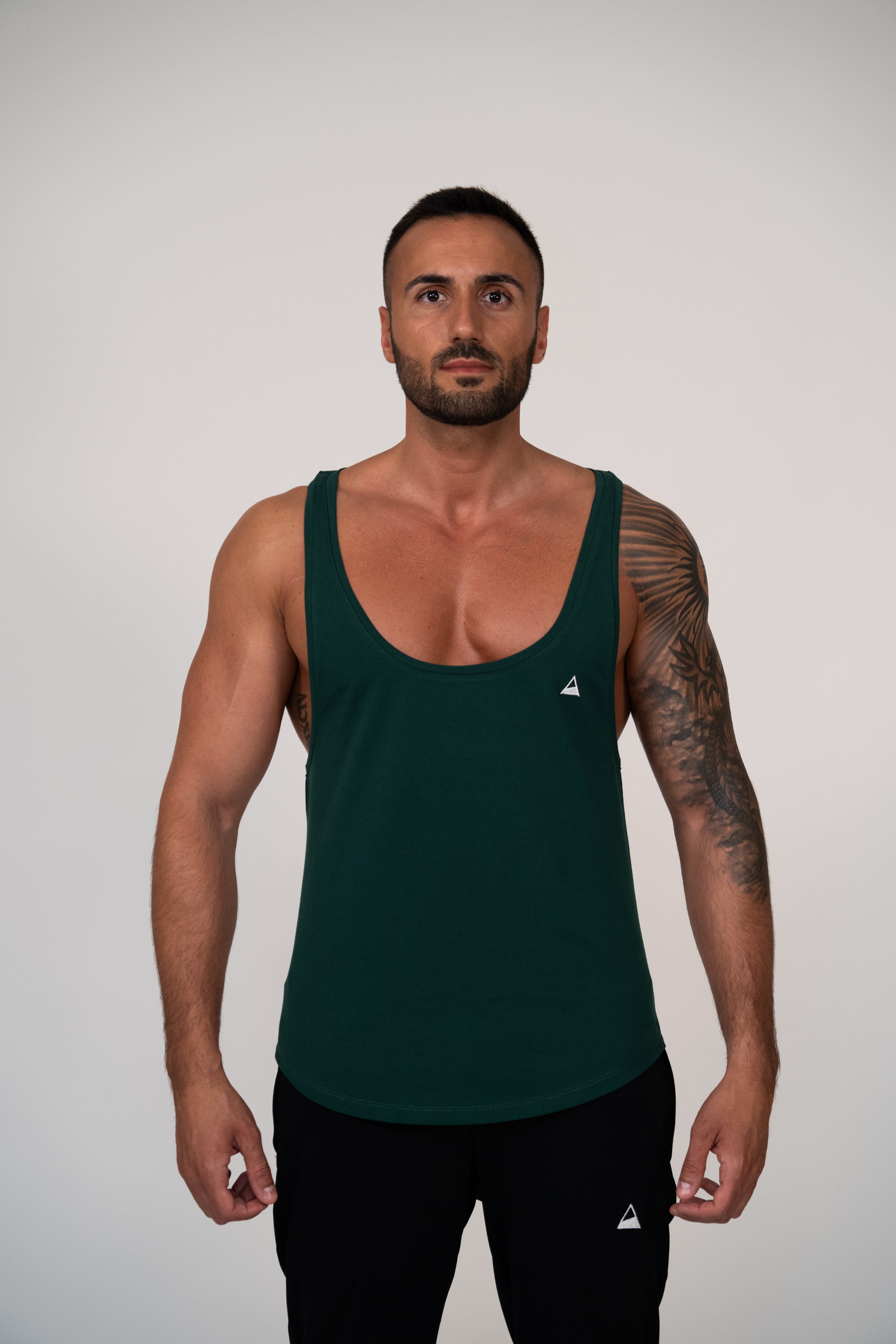 Noak® Essential | Best tanktop for all needs | Designed in Switzerland