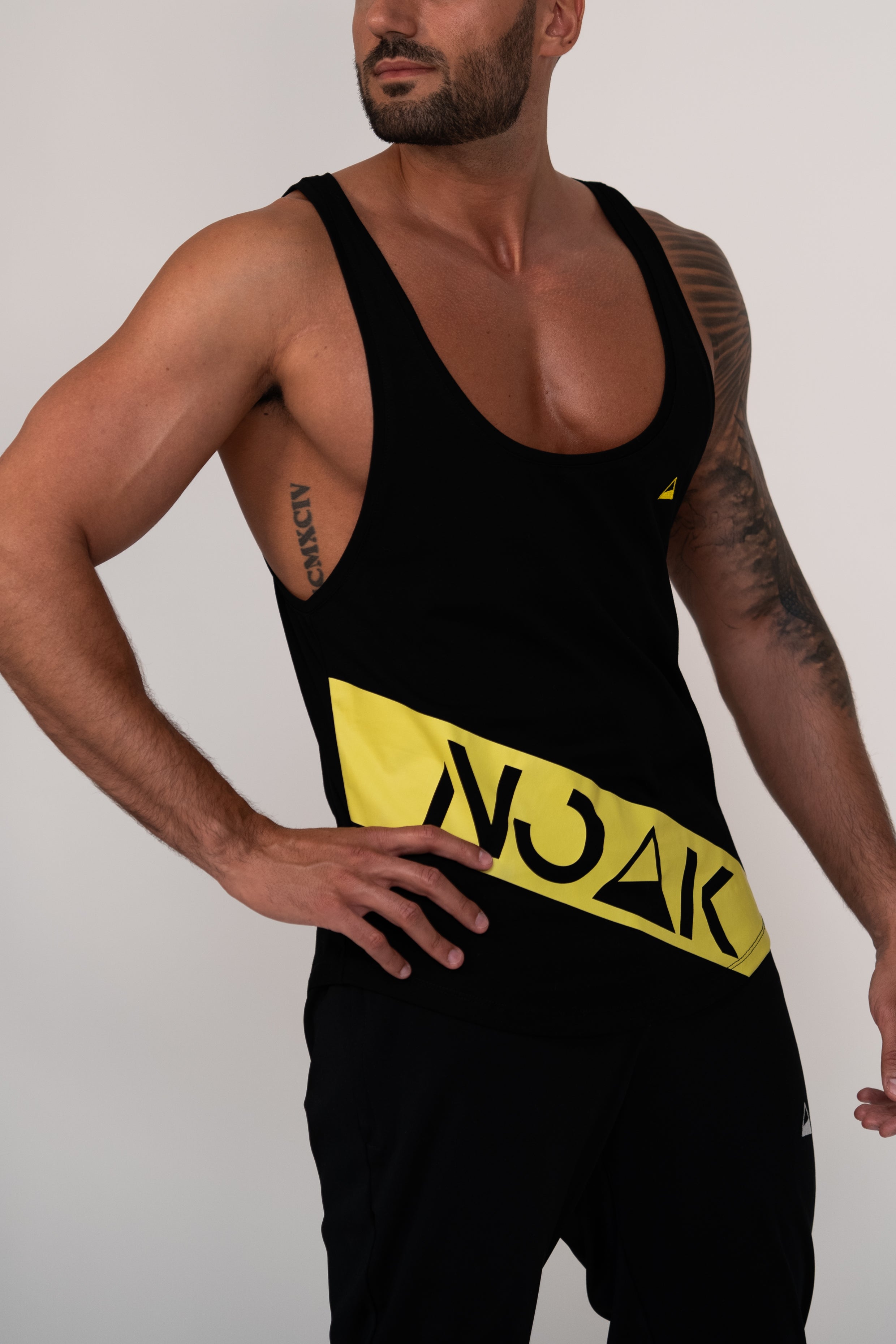 Noak® - Sport | Best sport tanktop | Designed in Switzerland