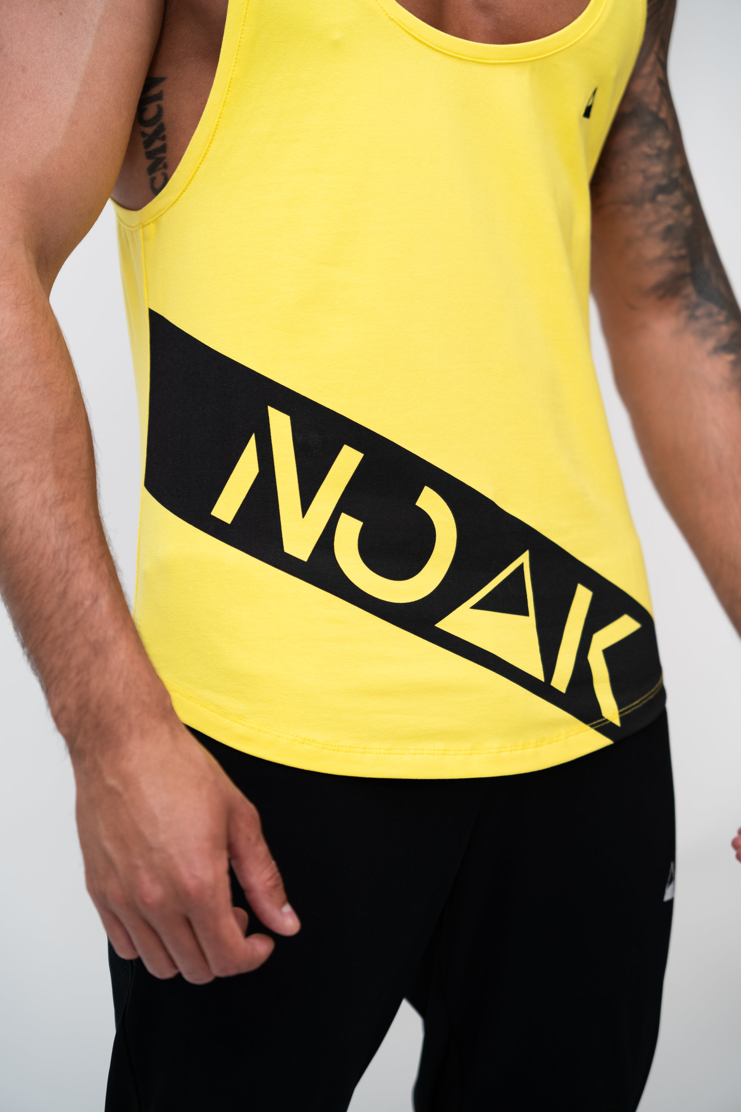 Noak® - Sport | Best sport tanktop | Designed in Switzerland