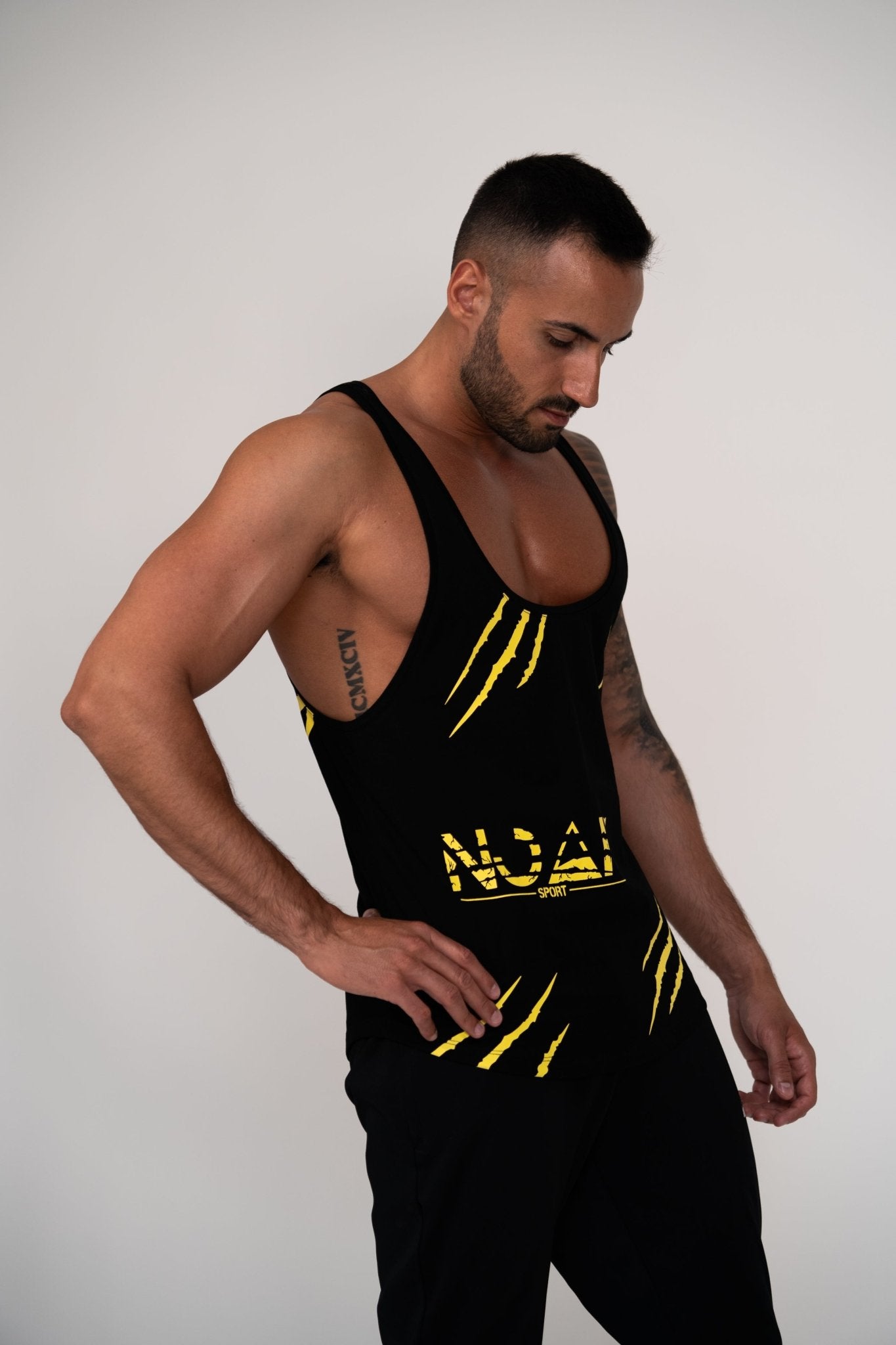 Tanktop - NOAK SPORT - Noak - Athlete | Best gym tanktop | Designed in Switzerland