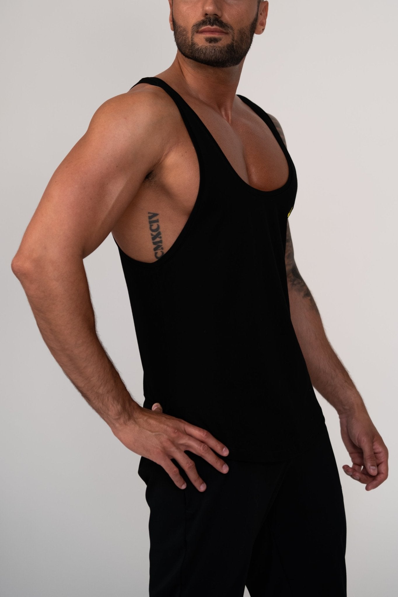 Tanktop - NOAK SPORT - Noak Essential | Best tanktop for all needs | Designed in Switzerland