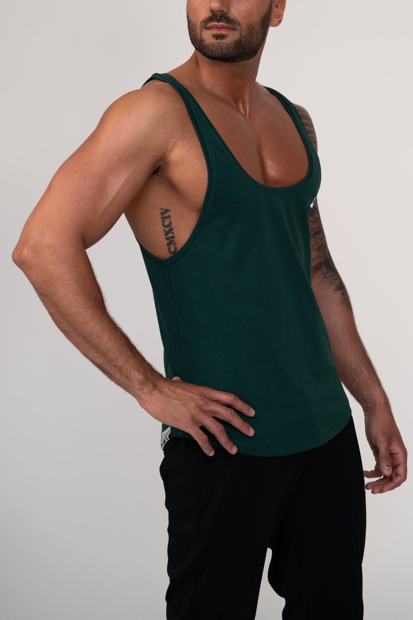 Tanktop - NOAK SPORT - Noak Essential | Best tanktop for all needs | Designed in Switzerland